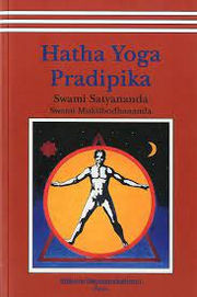 SATYANANDA SARASWATI Swâmi Hatha Yoga Pradipika Librairie Eklectic